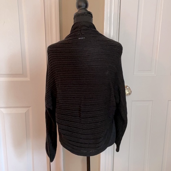 White House Black Market Sweater - Picture 2 of 4